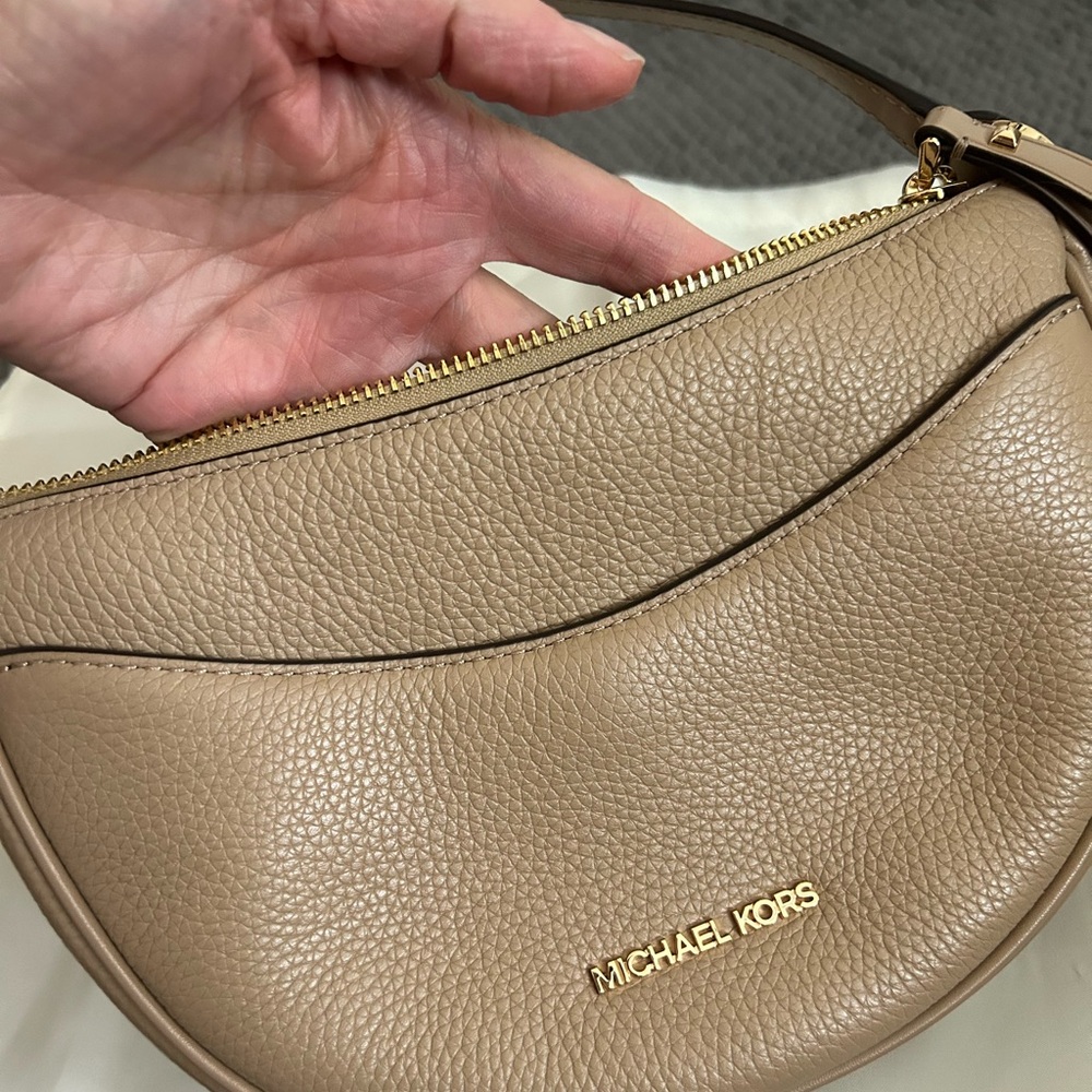 Michael Kors Leather Purse